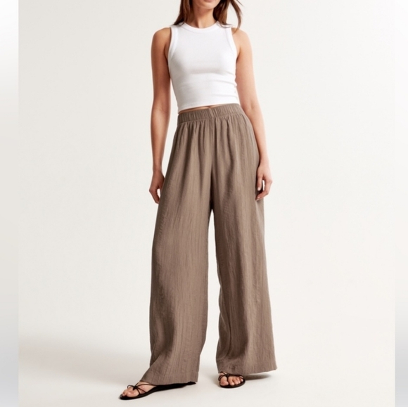 Abercrombie & Fitch Pants - Abercrombie & Fitch Crinkle Texture Wide Leg High Rise Waist Pants Tan Brown LG